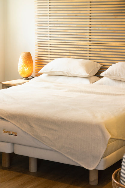 Organic Cotton Honeycomb Blanket
